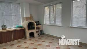 Дом 402м², 3-этажный, участок 7 сот.  