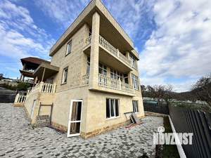 Коттедж 260м&sup2;, 2-этажный, участок 4 сот.  