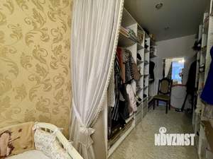 Таунхаус 160м², 4-этажный, участок 1 сот.  
