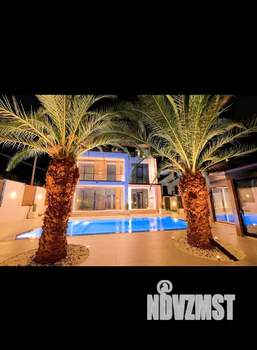 Дом 285м², 3-этажный, участок 6 сот.  