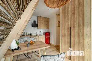 Дом 1200м², 2-этажный, участок 30 сот.  