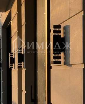 Дом 240м², 3-этажный, участок 10 сот.  