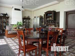 Дом 320м², 4-этажный, участок 3 сот.  