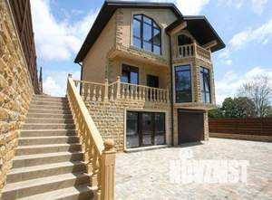 Дом 140м², 2-этажный, участок 6 сот.  