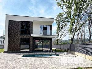 Дом 209м², 2-этажный, участок 6 сот.  