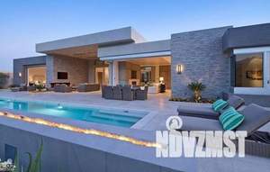 Коттедж 500м², 2-этажный, участок 20 сот.  