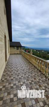 Коттедж 329м², 2-этажный, участок 8 сот.  