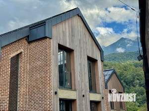 Дом 300м², 3-этажный, участок 5 сот.  