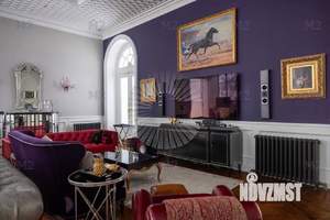 Дом 1000м², 3-этажный, участок 25 сот.  