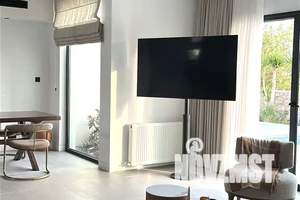 Дом 220м&sup2;, 2-этажный, участок 8 сот.  