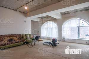 Дом 650м², 4-этажный, участок 11 сот.  