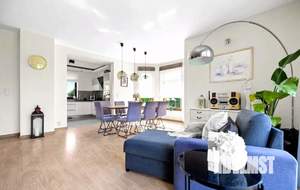 Коттедж 250м², 2-этажный, участок 14 сот.  