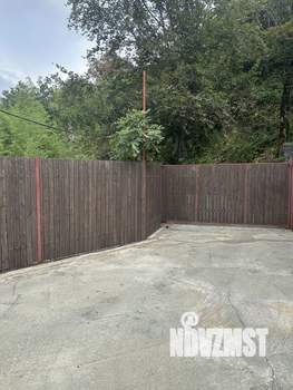 Дом 100м&sup2;, 2-этажный, участок 3 сот.  