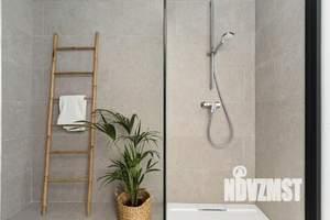 Дом 310м², 3-этажный, участок 270 сот.  