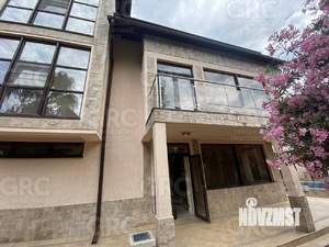 Дом 750м², 3-этажный, участок 40 сот.  