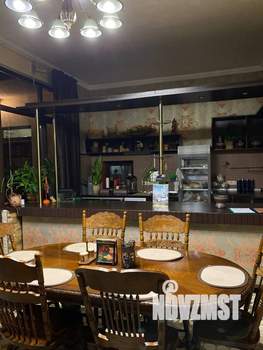 Дом 500м², 2-этажный, участок 6 сот.  