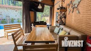 Дом 310м², 2-этажный, участок 6 сот.  