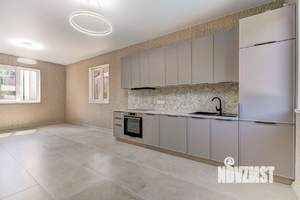 Коттедж 115м², 2-этажный, участок 4 сот.  