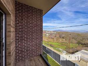 Дом 207м², 2-этажный, участок 5 сот.  