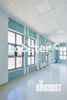Коттедж 3400м², 3-этажный, участок 24 сот.  