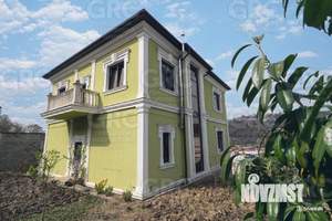 Дом 300м², 2-этажный, участок 9 сот.  