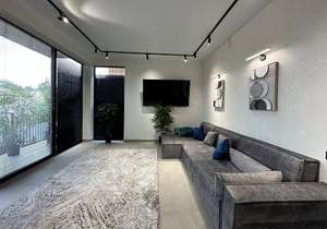 Дом 250м², 2-этажный, участок 7 сот.  