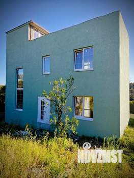 Коттедж 129м², 3-этажный, участок 4 сот.  