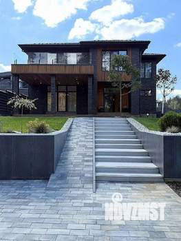 Коттедж 270м², 2-этажный, участок 10 сот.  