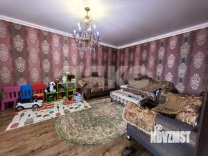 Дом 470м², 2-этажный, участок 10 сот.  