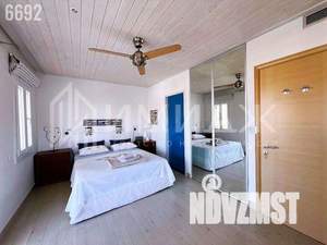 Коттедж 200м², 2-этажный, участок 8 сот.  