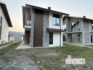 Дом 195м², 2-этажный, участок 4 сот.  