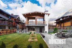 Коттедж 700м², 2-этажный, участок 15 сот.  