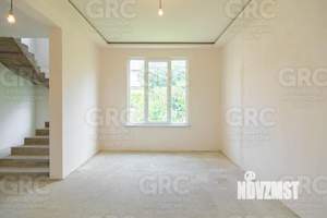 Дом 320м², 3-этажный, участок 5 сот.  