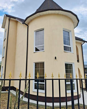 Дом 321м², 3-этажный, участок 5 сот.  