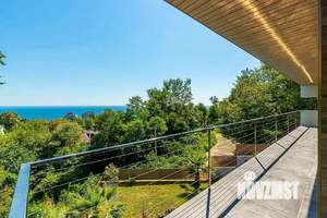 Дом 220м², 2-этажный, участок 8 сот.  