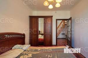 Дом 220м², 2-этажный, участок 14 сот.  
