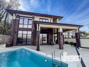 Дом 235м², 2-этажный, участок 4 сот.  