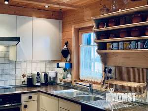 Коттедж 180м&sup2;, 2-этажный, участок 6 сот.  