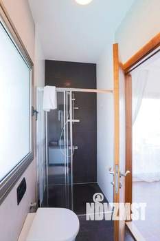Коттедж 260м², 2-этажный, участок 7 сот.  