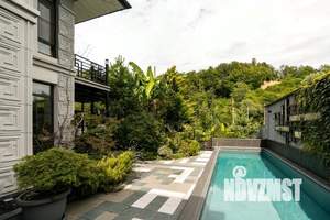 Дом 304м², 3-этажный, участок 7 сот.  