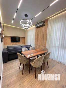 Дом 400м², 2-этажный, участок 9 сот.  