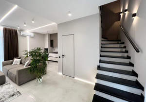 Дом 120м², 3-этажный, участок 2 сот.  