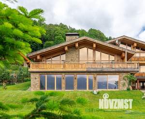 Дом 600м&sup2;, 2-этажный, участок 26 сот.  