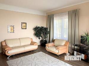 Дом 150м², 2-этажный, участок 5 сот.  