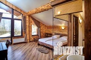 Дом 340м², 2-этажный, участок 8 сот.  