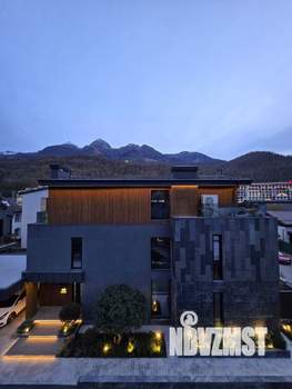 Коттедж 300м², 2-этажный, участок 5 сот.  