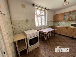 Дом 110м², 3-этажный, участок 5 сот.  
