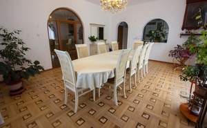 Дом 700м², 5-этажный, участок 8 сот.  