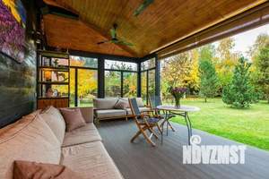 Дом 220м², 2-этажный, участок 10 сот.  