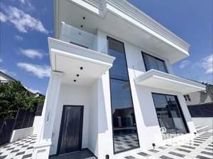 Дом 290м², 2-этажный, участок 12 сот.  